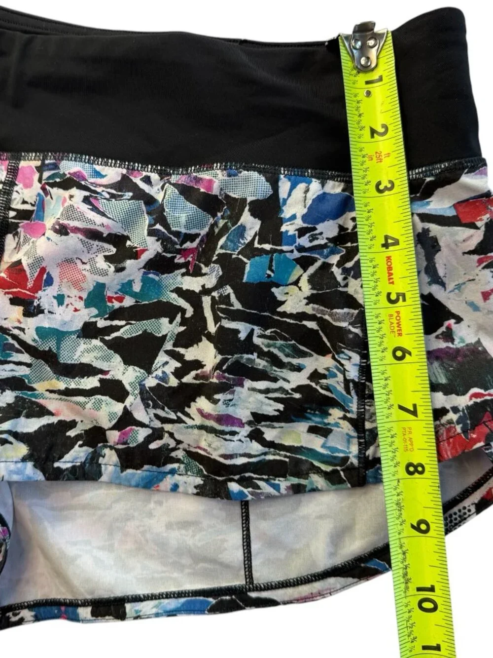 Lululemon Shorts Black Waist White Abstract Blue Pattern. Size women's 8.  Short